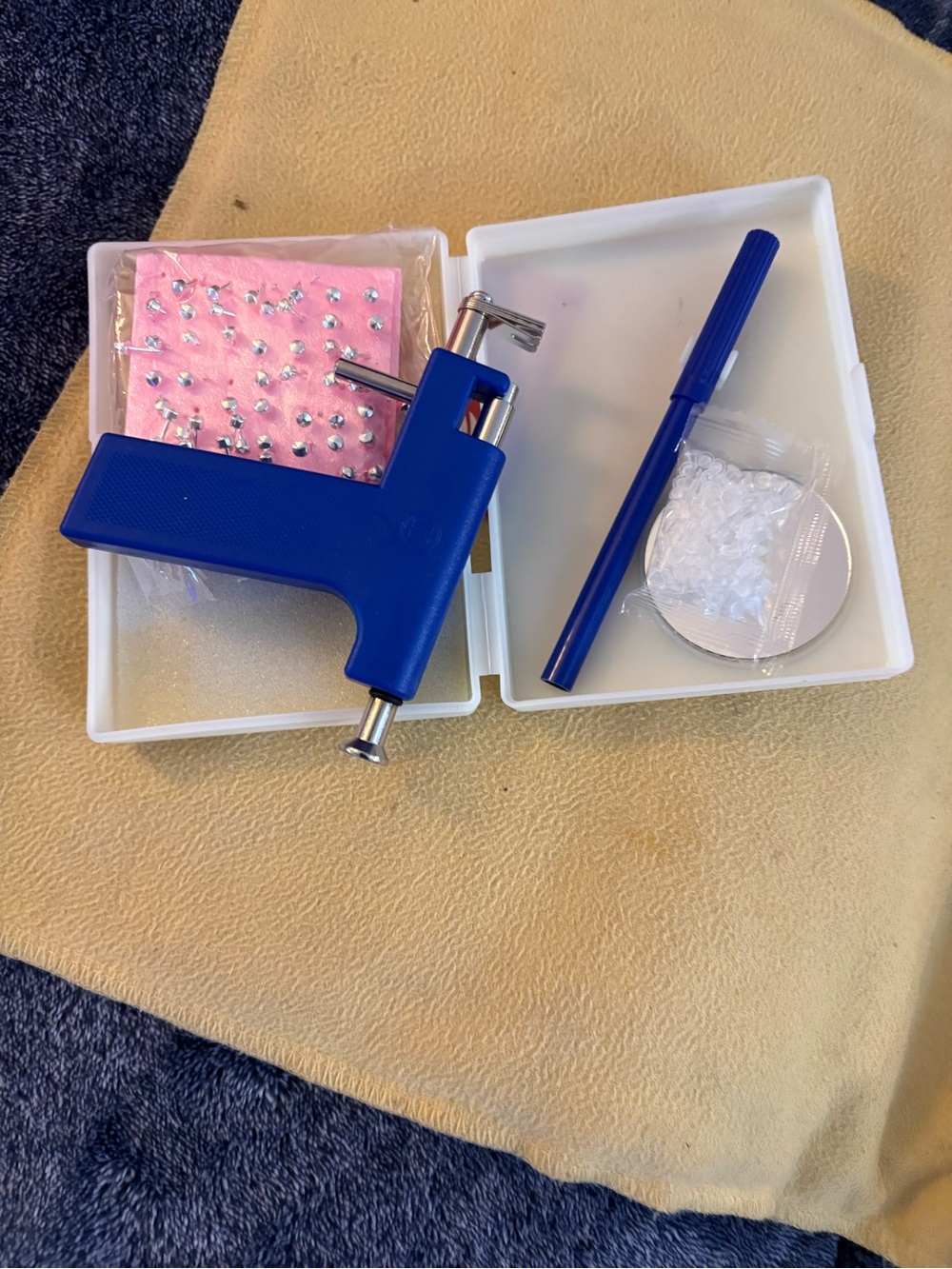 Blue Handheld Ear/Body Piercing Gun Kit